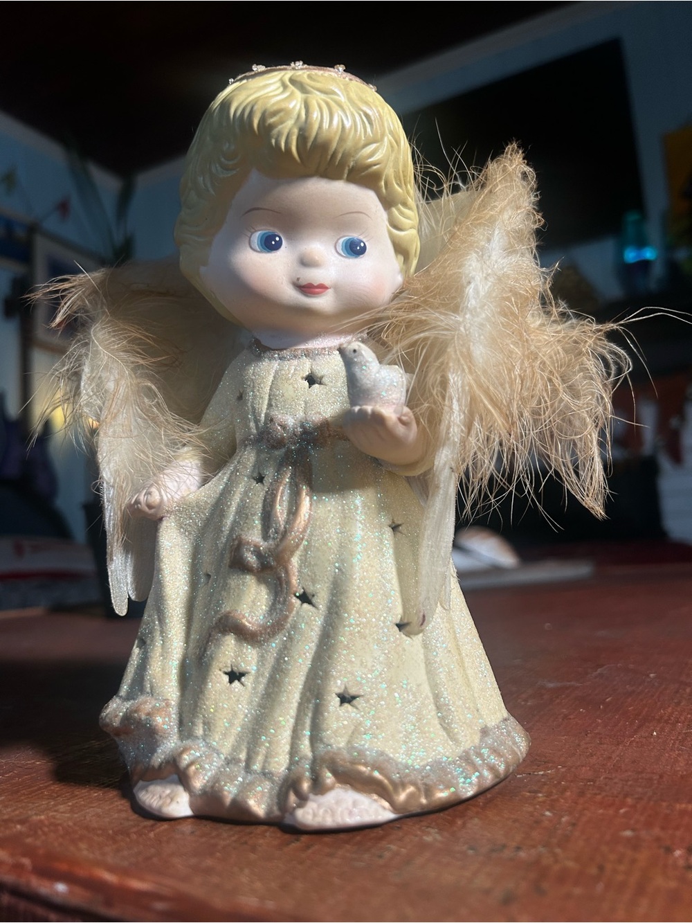 Vintage Ceramic Angel Feather Wing Light Up Figurine Holding Bird